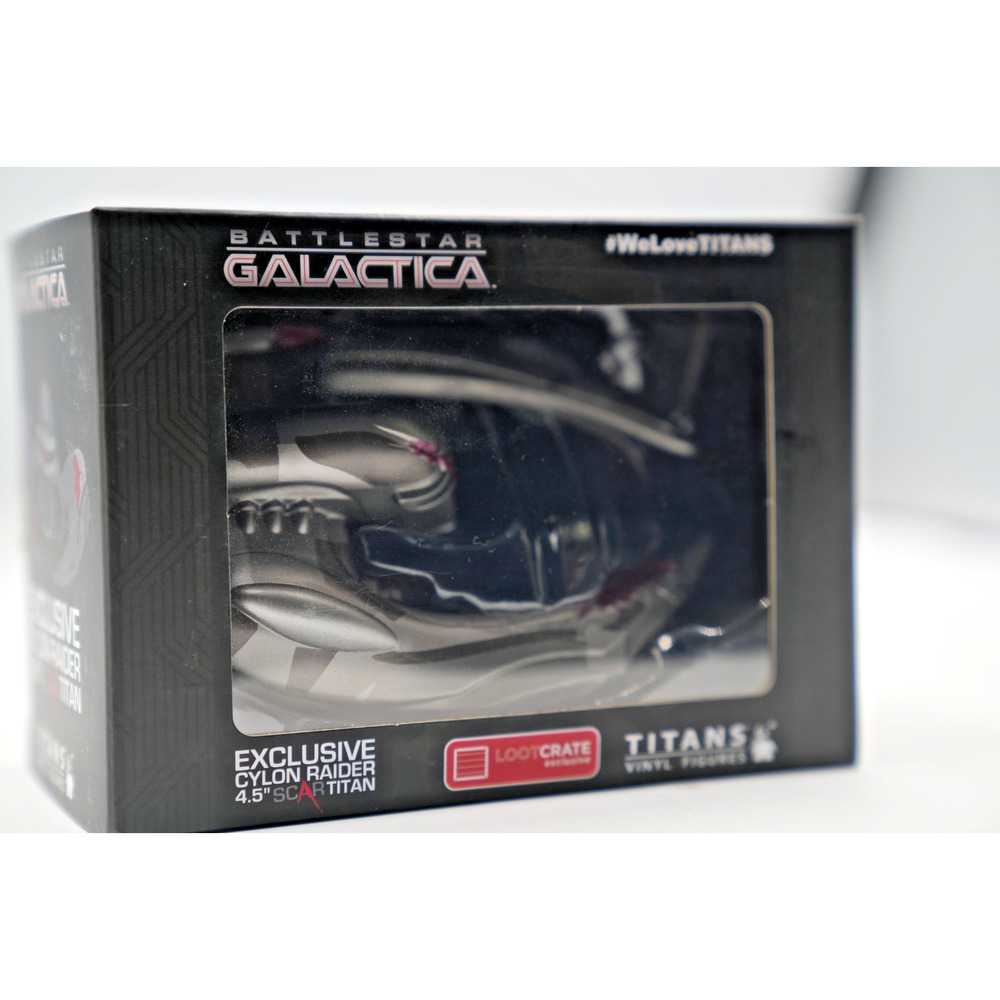 Loot Crate Exclusive 4.5 Cylon Raider Battlestar Galactica Titans‎ Vinyl Figure